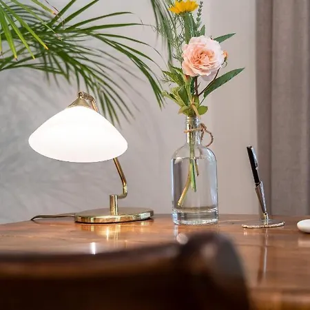 Louisenvilla דירה *